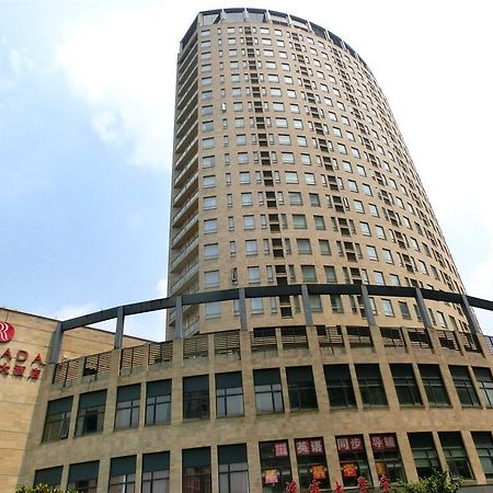 Ramada Shanghai Wujiaochang Bagian luar foto