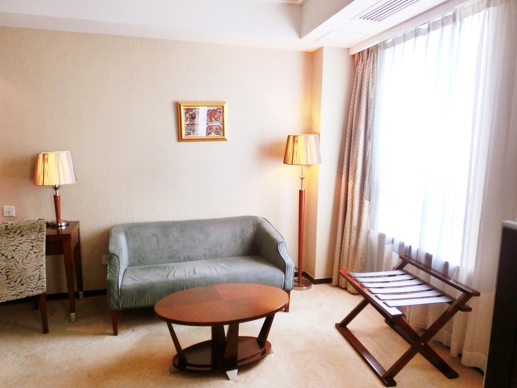 Ramada Shanghai Wujiaochang Ruang foto