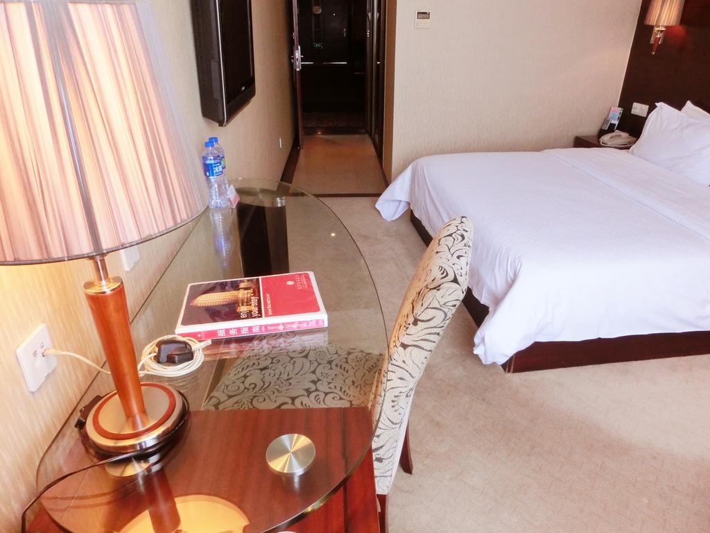 Ramada Shanghai Wujiaochang Ruang foto